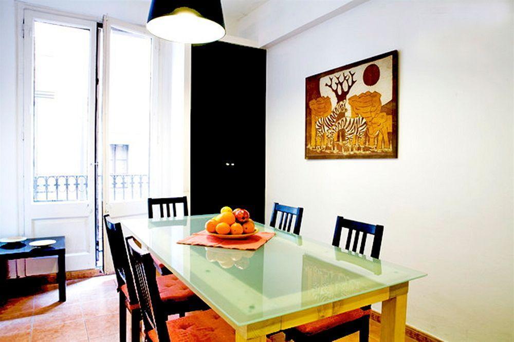 Vidre Home - Plaza Real Barcelona Buitenkant foto