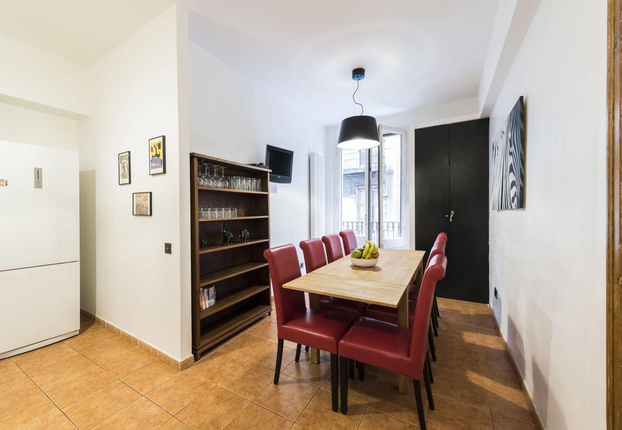 Vidre Home - Plaza Real Barcelona Buitenkant foto
