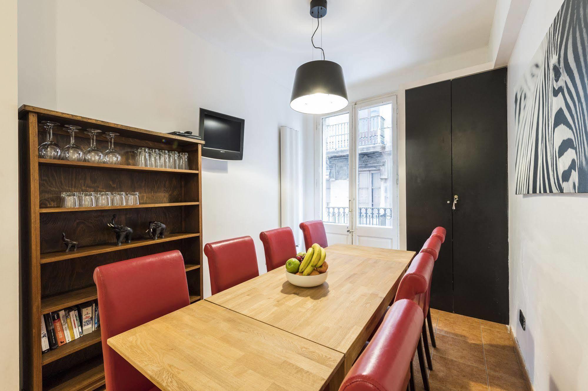 Vidre Home - Plaza Real Barcelona Buitenkant foto
