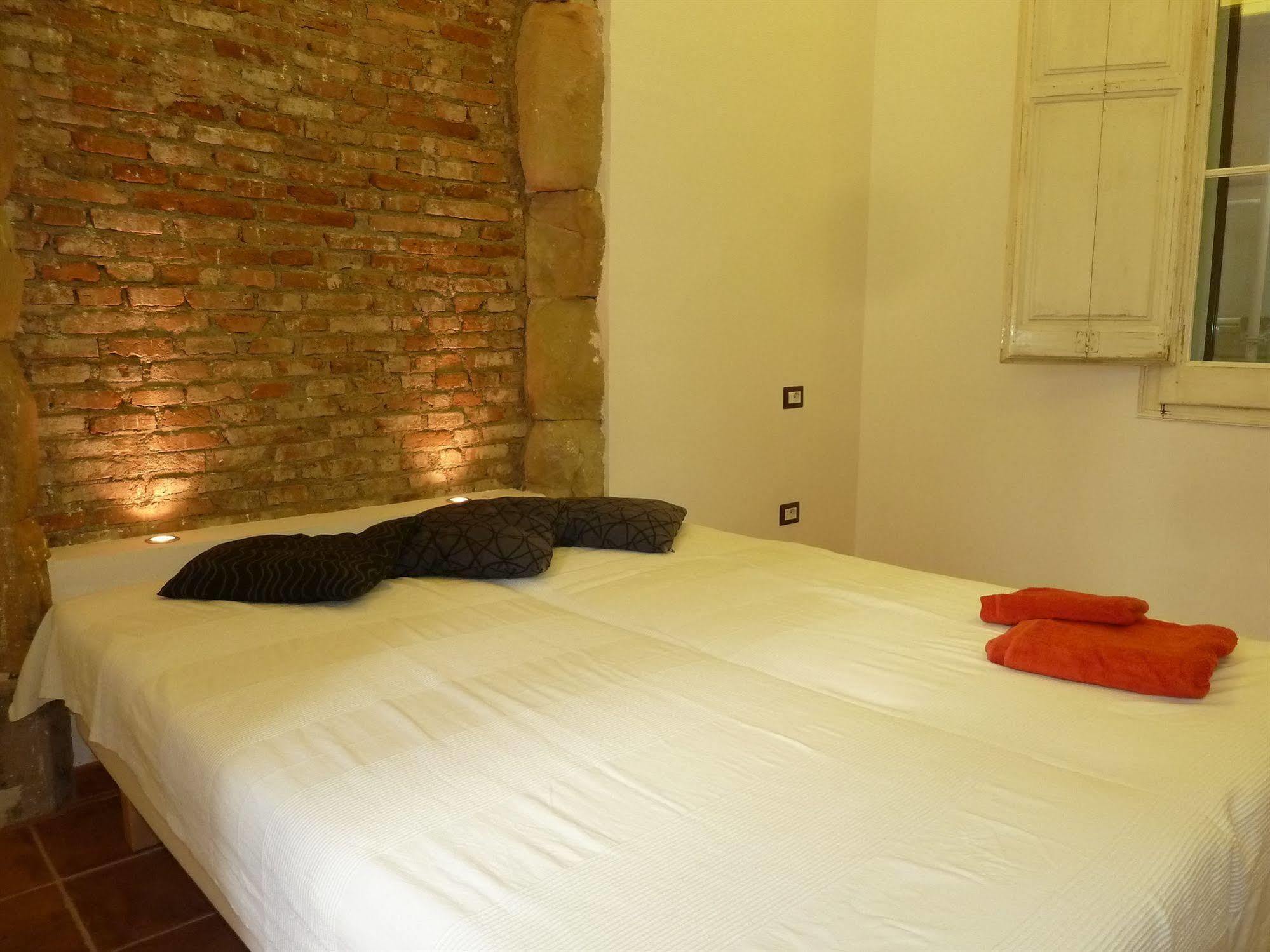 Vidre Home - Plaza Real Barcelona Buitenkant foto