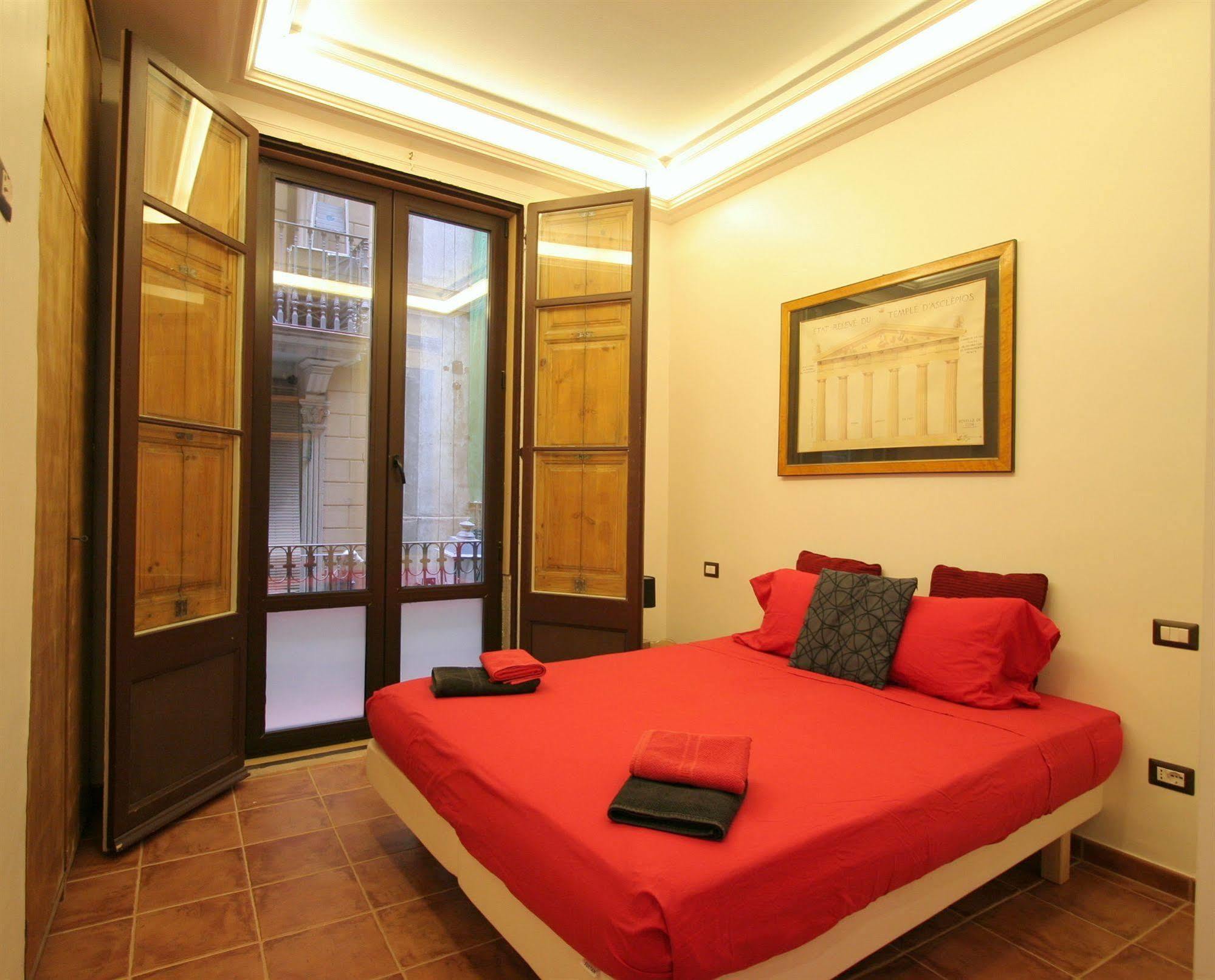 Vidre Home - Plaza Real Barcelona Buitenkant foto